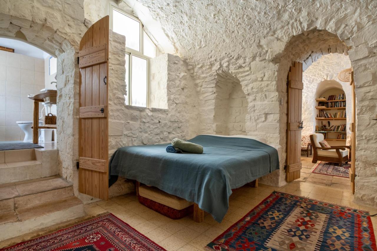 הבית בסמטת תל אביב Villa Rosh Pinna Esterno foto