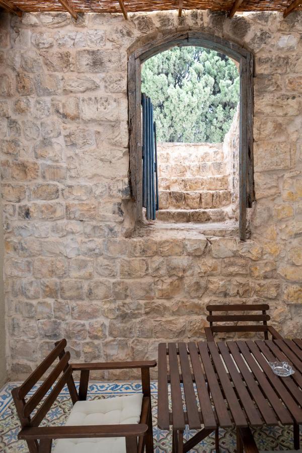 הבית בסמטת תל אביב Villa Rosh Pinna Esterno foto