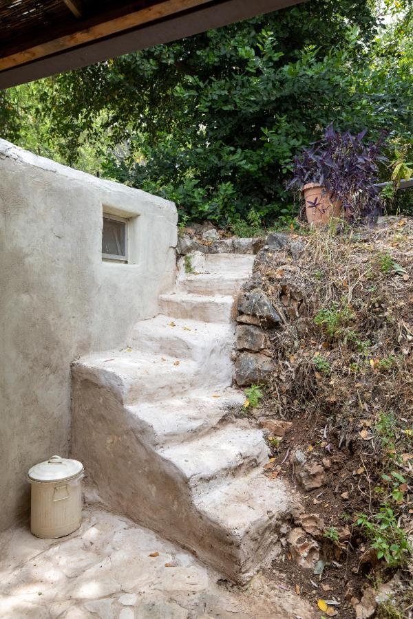 הבית בסמטת תל אביב Villa Rosh Pinna Esterno foto
